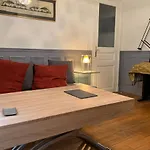 Bright And Spacious Near Montparnasse Station