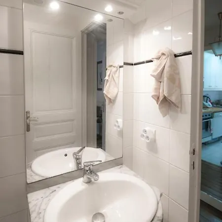 Apartment Bright And Spacious Near Montparnasse Station *